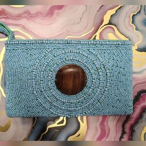 Blue Beaded Wristlet Purse with Exotic Rose Wood Center Spiral Design NWOT
